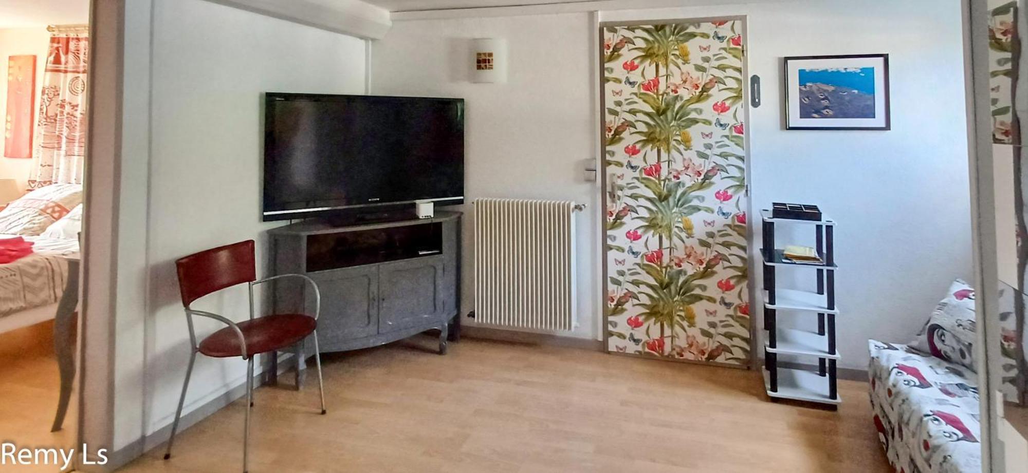 Joli Appartement Villeneuve-sur-Lot Exteriör bild